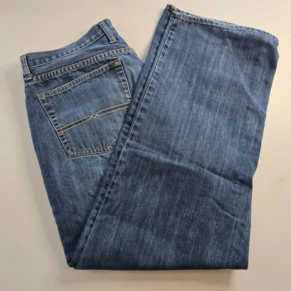 Lucky Brand Jeans Men's 36 x 30 Blue Medium Wash Regular Inseam Straight